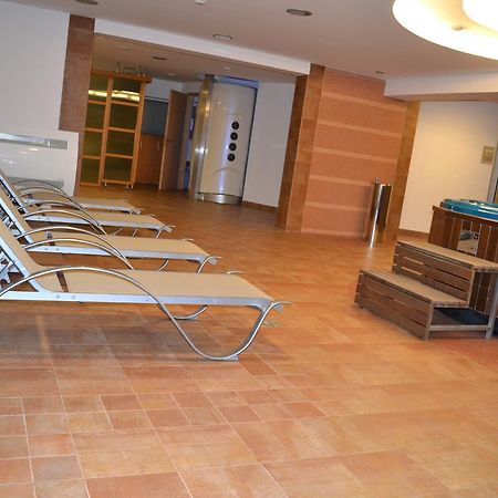 Debreceni Postas Ueduelo Exterior photo